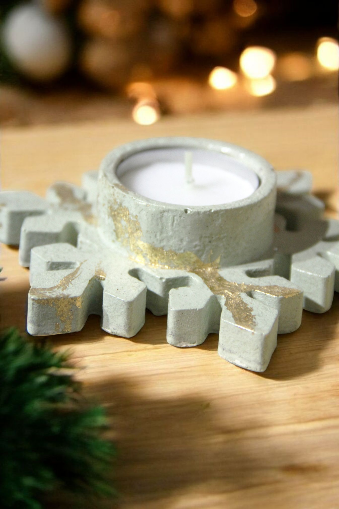 Βάση για Ρεσώ Χιονονιφάδα από Τσιμέντο – Ανοιχτό πράσινο με φύλλα χρυσού