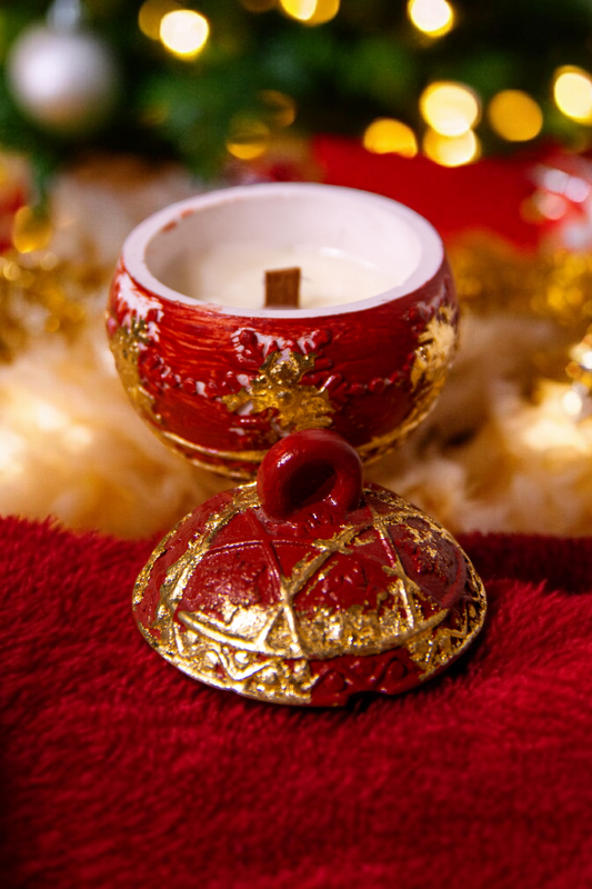 Christmas RedGold Ball Kourabies Candle 40g | Handmade Soy Wax