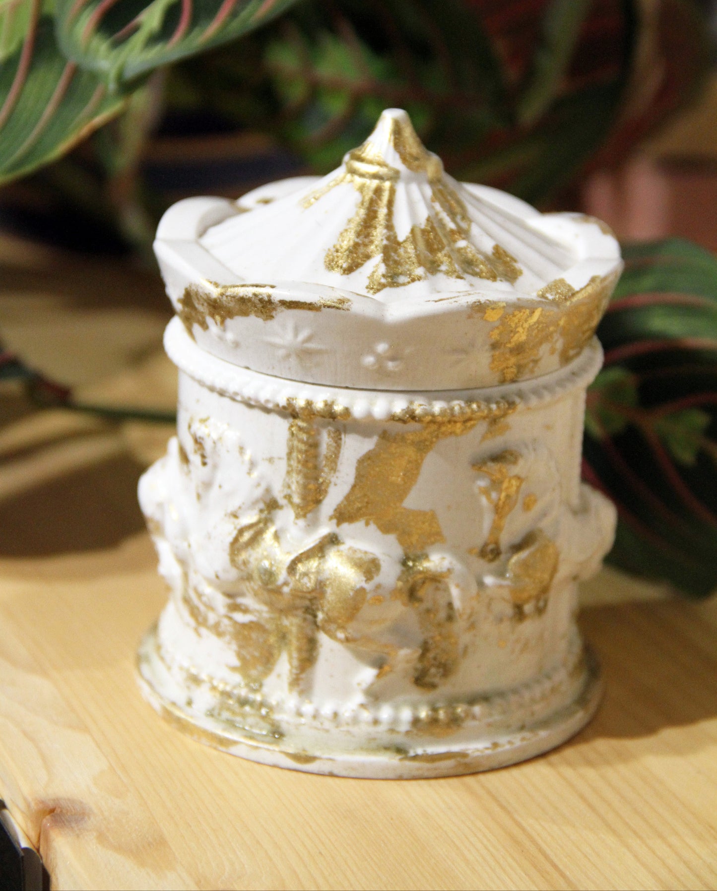 Χειροποίητο Καρουζέλ Κερί Σόγιας Blooming Gardenia - Ethyrhome | Handmade Carousel Soy Candle