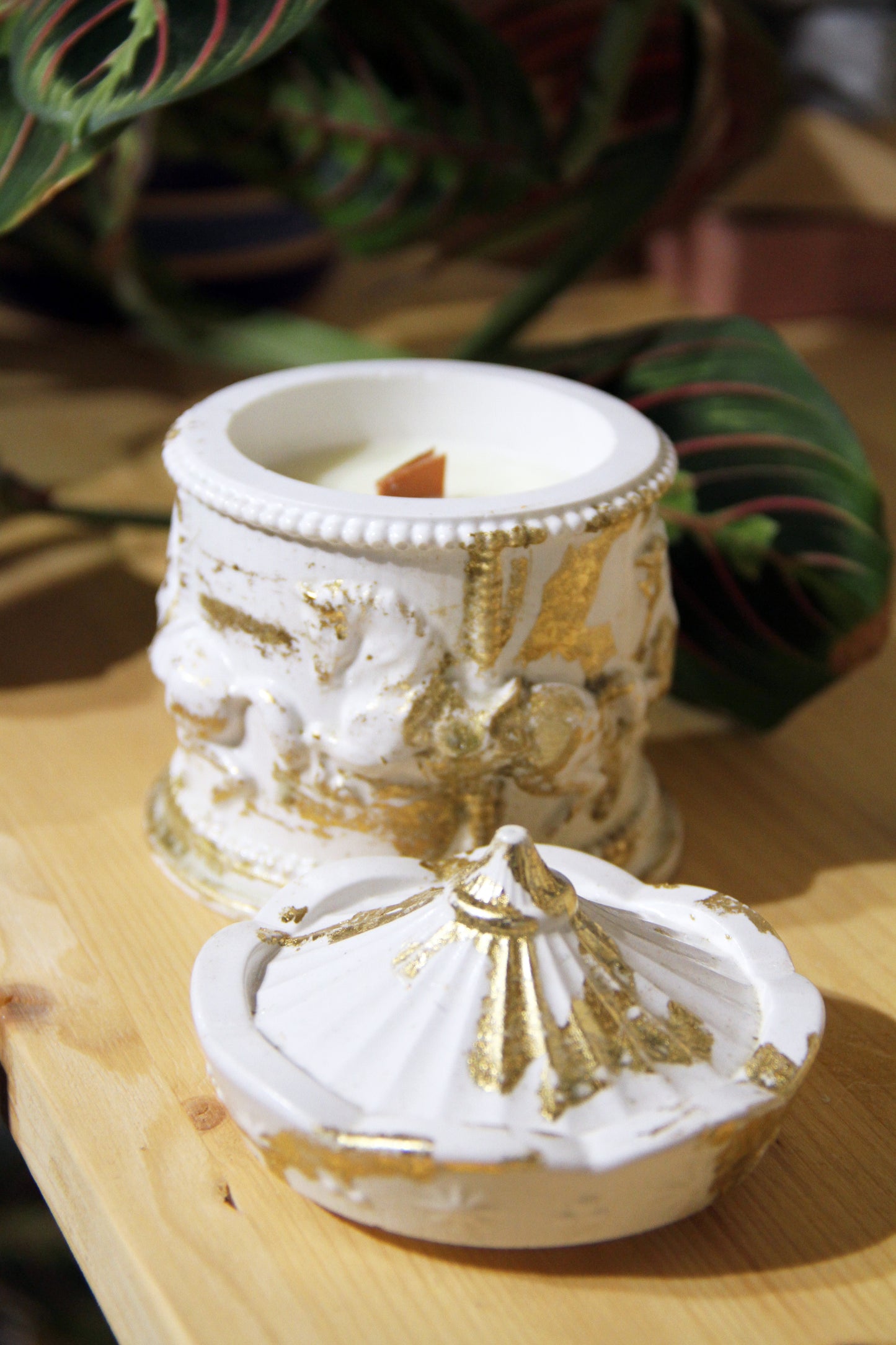 Χειροποίητο Καρουζέλ Κερί Σόγιας Blooming Gardenia - Ethyrhome | Handmade Carousel Soy Candle